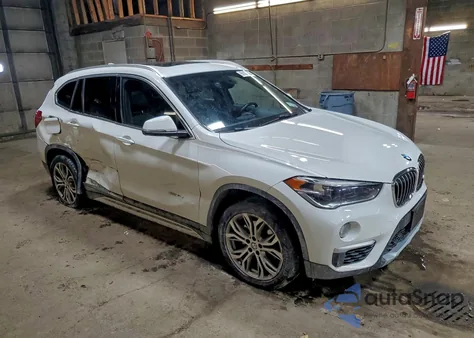 2016 BMW X1 xDrive28I из США, поврежденный, VIN WBXHT3Z31G4A49029